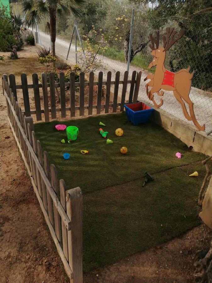 ל'אמפולה Masia Tona מראה חיצוני תמונה